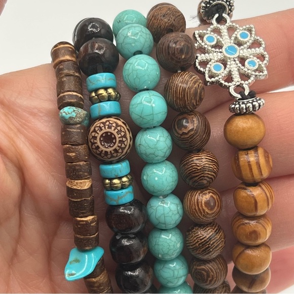 Handmade wooden beads stretch bracelets Set of 5, NEW! - Picture 2 of 5